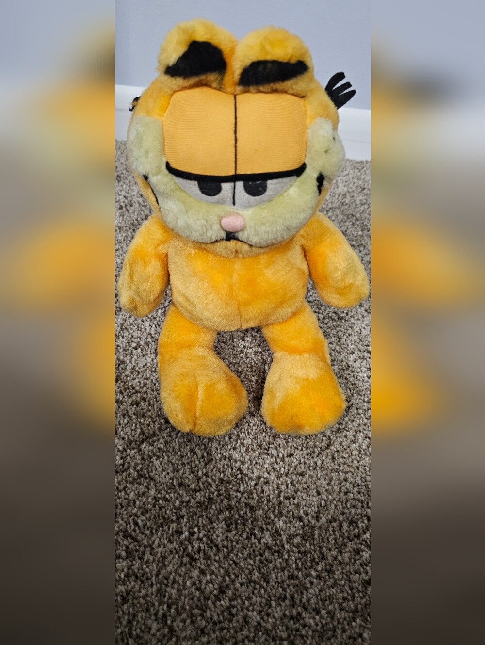 Vintage Garfield Plush Orange Cat Stuffed Toy